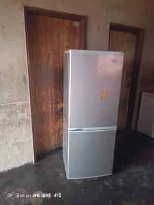 classifieds/fridges