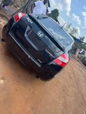 A picture of Honda crosstour 2012 Well Maintained Going for 7.5m