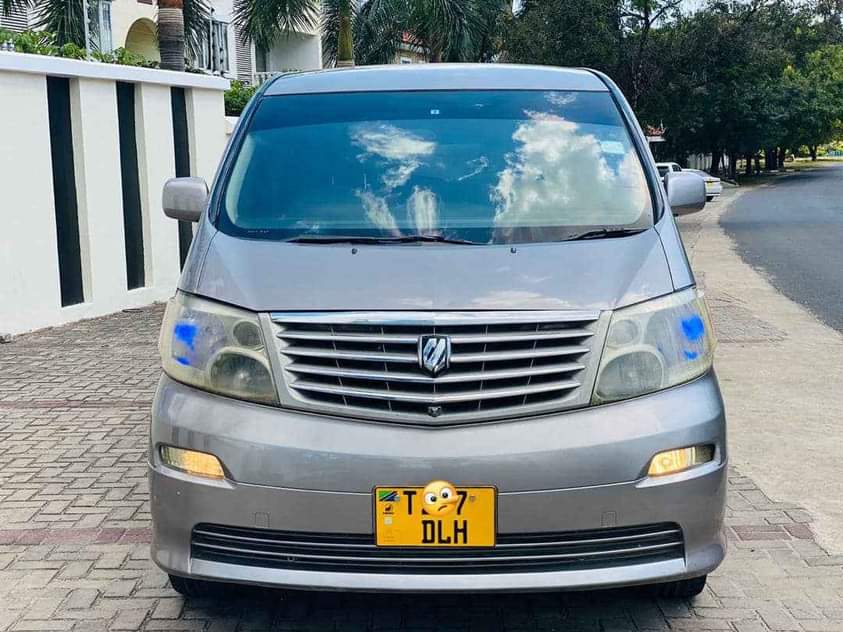 toyota alphard
