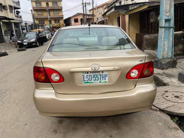 A picture of Toyota Corolla 2007 Sound Engine and Gear AC super cool