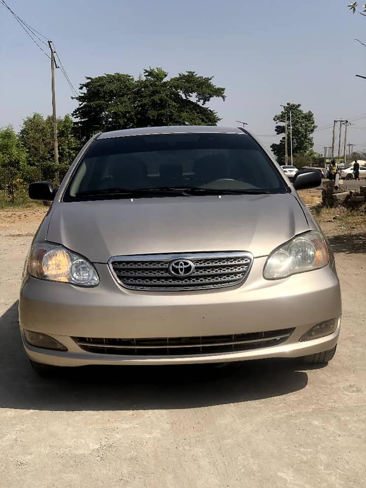 A picture of Toyota Corolla 06
