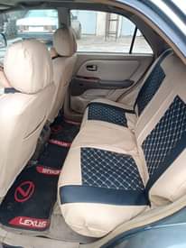 A picture of Lexus 300