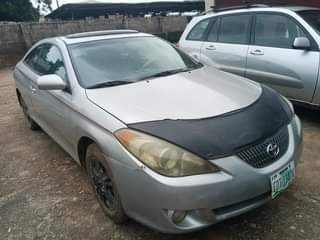 A picture of Toyota solara