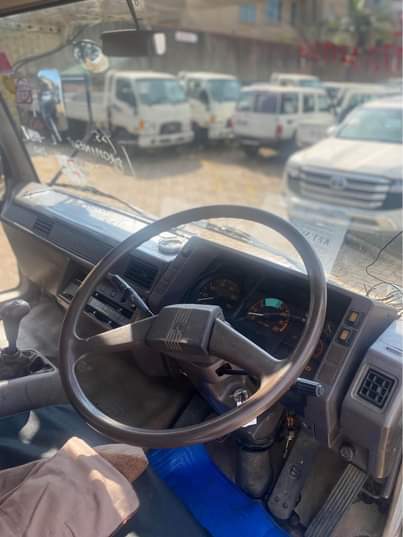 A picture of FUSO FIGHTER D16 2003 MODEL