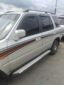 A picture of 2001 HONDA CR V