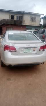 A picture of Lexus GX330