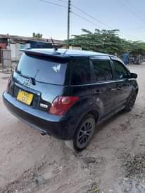 A picture of ToYoTa IST
