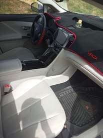 A picture of 2010 Toyota Venza