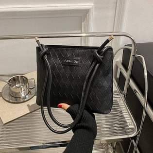 A picture of Hand bag