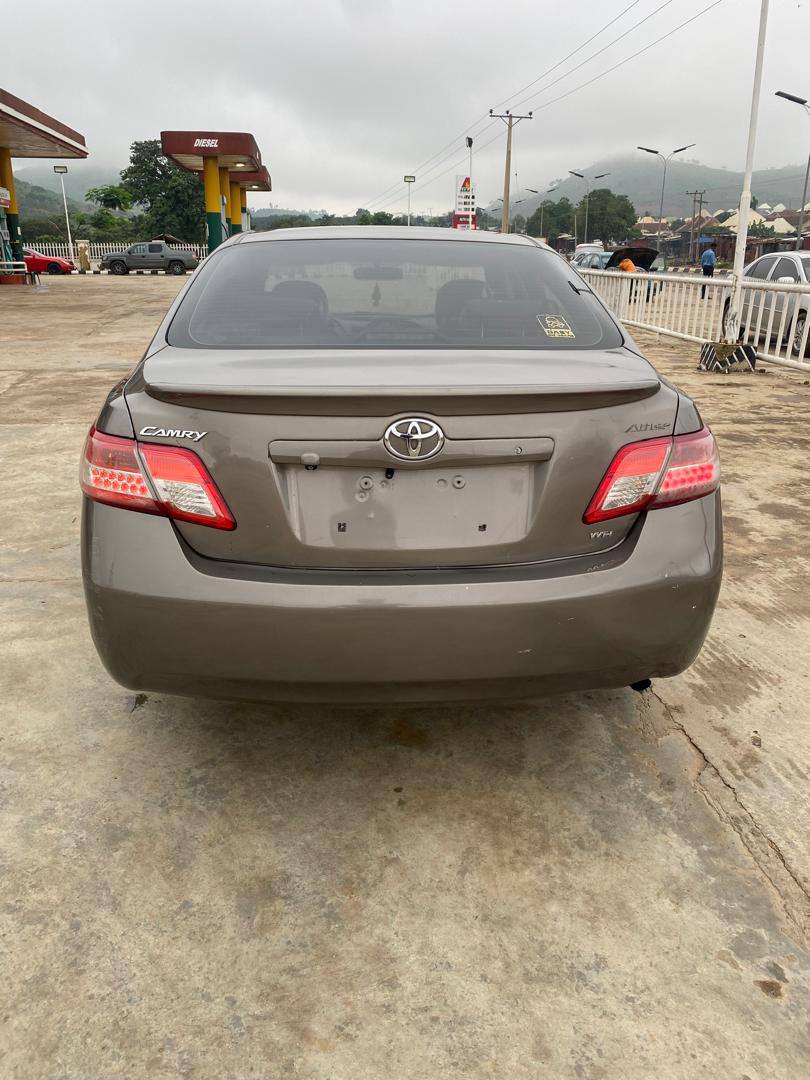 A picture of Toyota Camry 2010 model