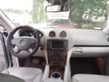 A picture of Mercedes Benz GL450