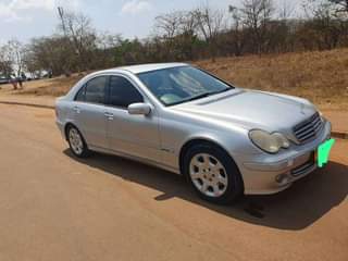 mercedes benz c200