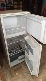 A picture of Frig double door