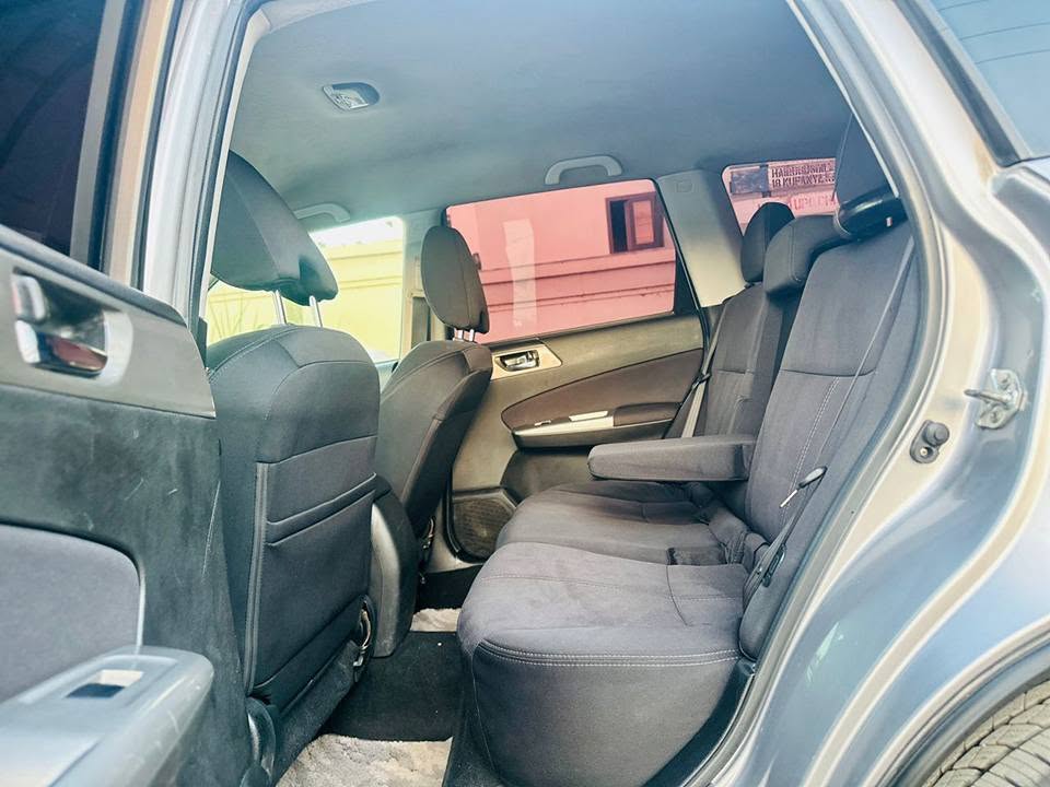 A picture of SUBARU FORESTER
