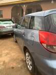 A picture of Toyota matrix 06
