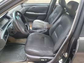 A picture of 2002 Toyota Camry 2002