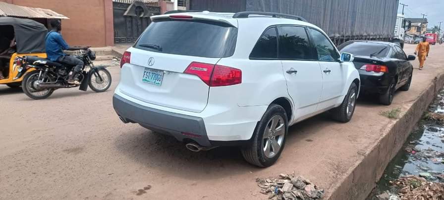 A picture of Acura MDX 2009