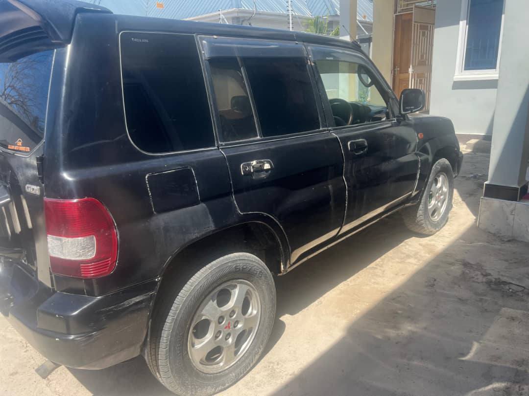 A picture of PAJERO