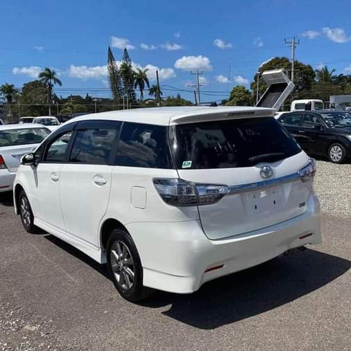 used toyota wish
