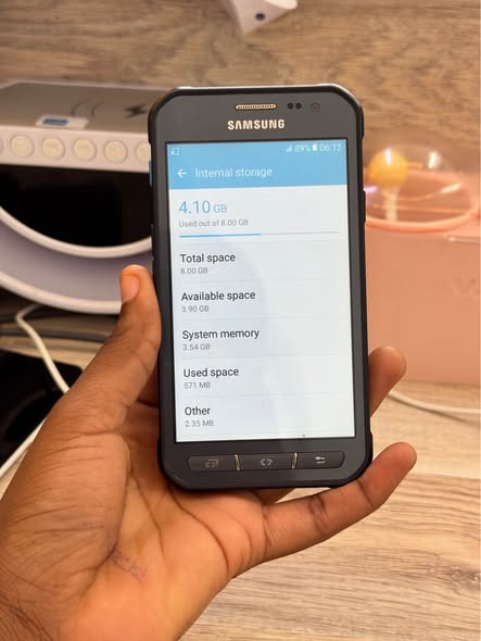 A picture of Samsung xcover 3