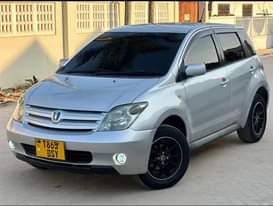 A picture of TOYOTA IST