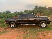 A picture of TOYOTA TACOMA