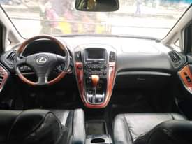 A picture of Toks standard 2003 Lexus RX300 Full option Leather interior Alloy