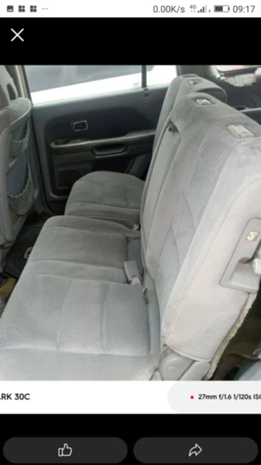 A picture of Honda pilot 2005