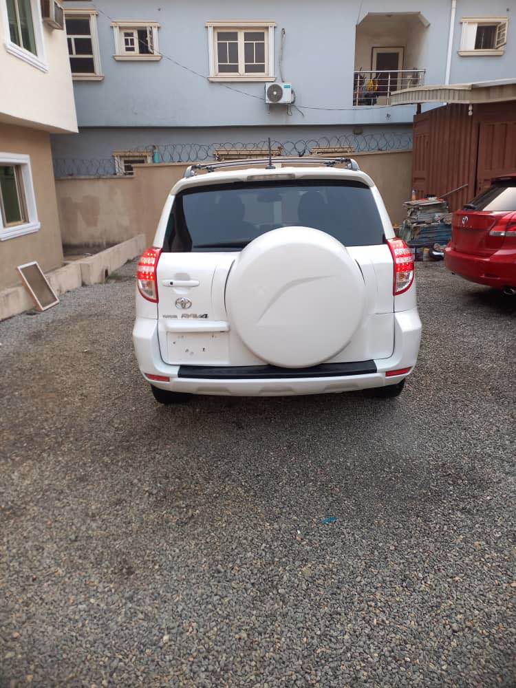 A picture of Toyota RAV4