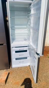 classifieds/fridges