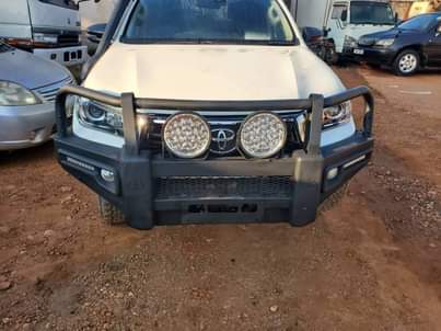 used toyota hilux