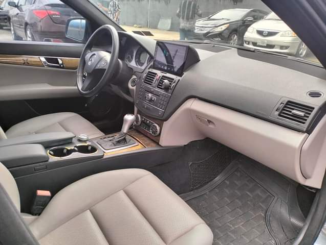 A picture of Mercedes C350 4matic