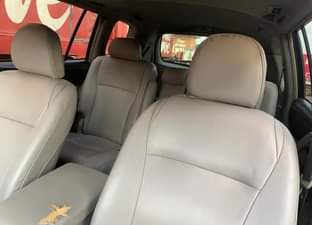 A picture of Toyota Highlander 08