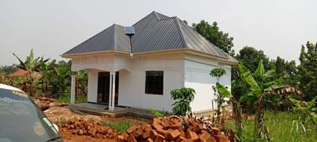 A picture of Cheap plots on bombo rd and semuto rd. 25x30ft...1.5m 25x50ft...2.5m