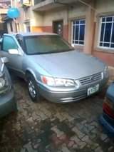 A picture of The owner of this car needed money urgently and he