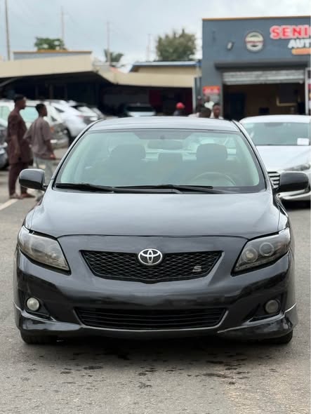 A picture of Toyota Corolla 2010