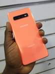 A picture of Quick deal SAMSUNG GALAXY S10 128GB 8GB RAM 550K 0755457585