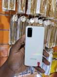 A picture of SAMSUNG GALAXY S20 5G PRICE 600K CALL WHATAPP 0702779823