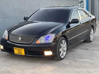 A picture of Toyota Crounw On Sale M10 8