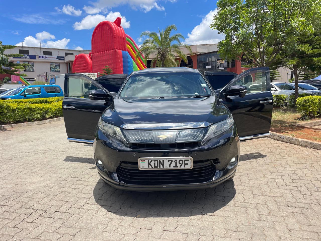 2000cc cars