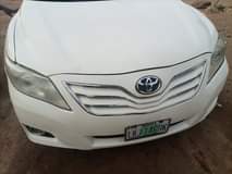 A picture of Neatly used Camry muzzle 2008 With untempered engine and gear
