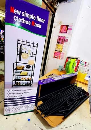 A picture of Shoe rack