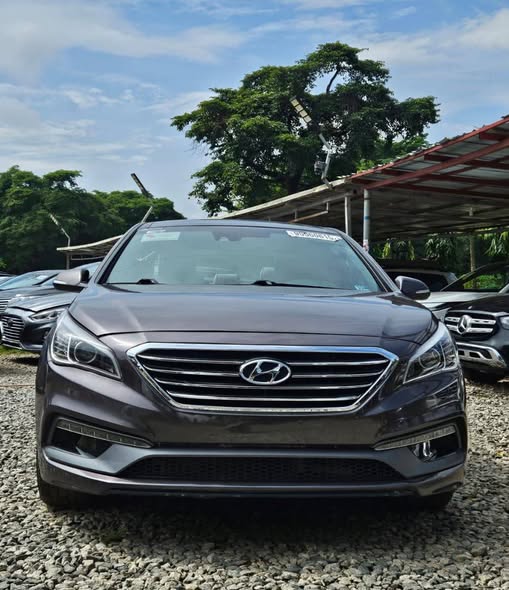 A picture of 09068552496 Extremely clean direct Belgium Hyundai sonata 2015 limited sport