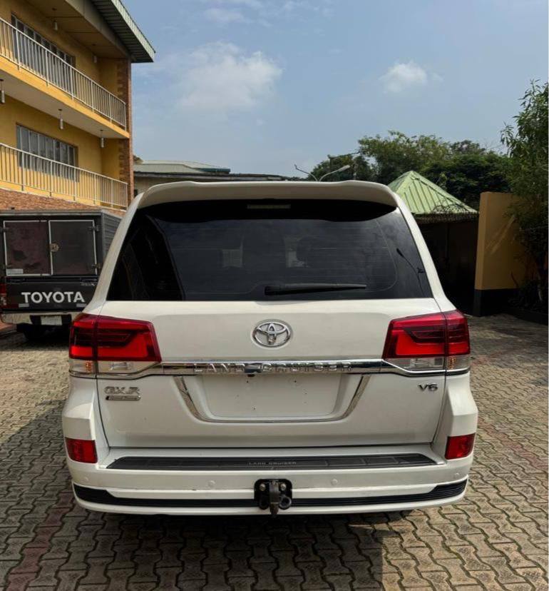 A picture of Toyota landcuriser unregistered 2020 urgent sale 68m Lagos state