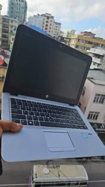 A picture of Hp elitebook 820