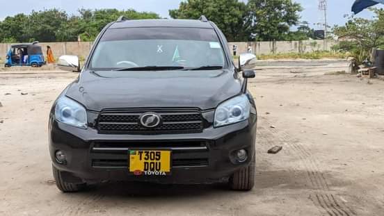 A picture of RAV4 0620356906