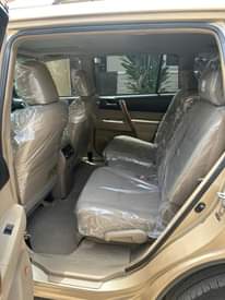 A picture of 2009 highlander limited TOKS STANARD FIRST BODY PAINT push to