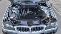 A picture of BMW X3. MIL 25