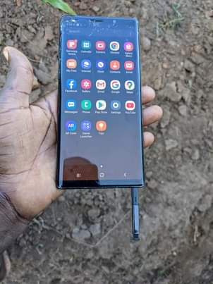 A picture of Samsung Galaxy note 9 krek gb128 ram6 net4g