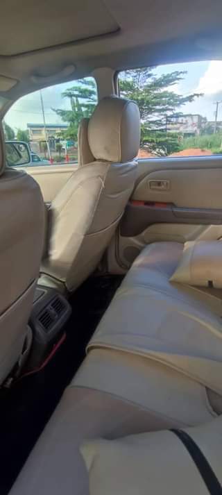 A picture of Lexus Rx300 2005 Model
